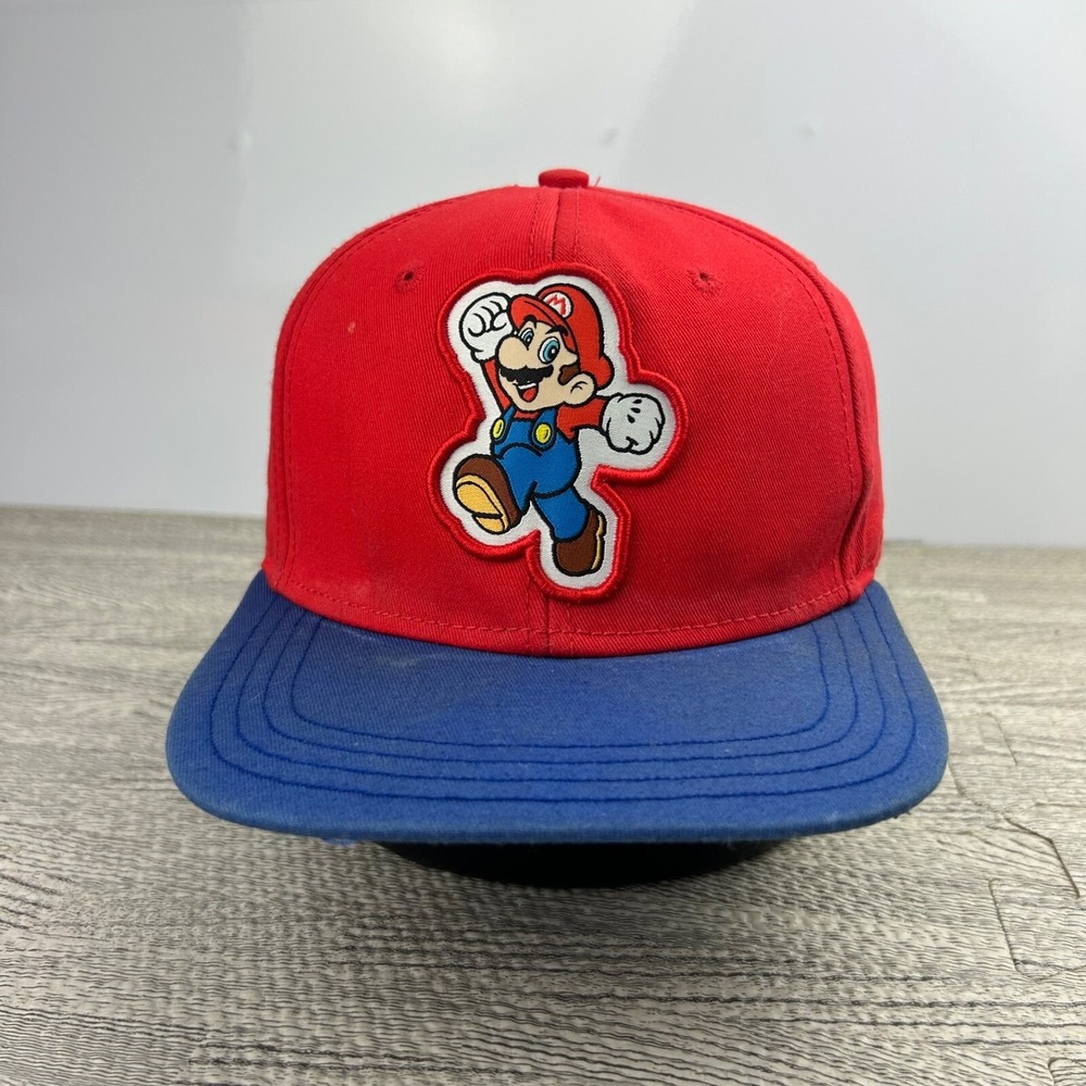 2013 Nintendo Super Mario Hat Cap Snap Back Adjustable Red Video Game Adult